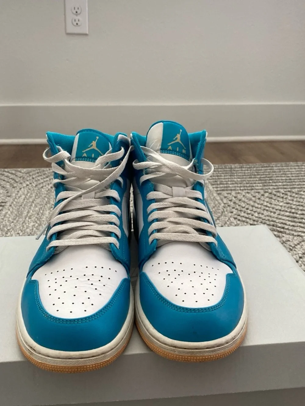 Jordan Air Jordan 1 Mid White and Teal Basketball Sneakers